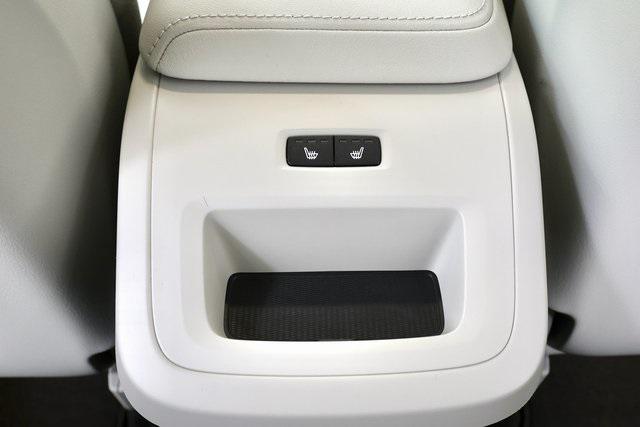 used 2024 Volvo XC60 Recharge Plug-In Hybrid car, priced at $41,890