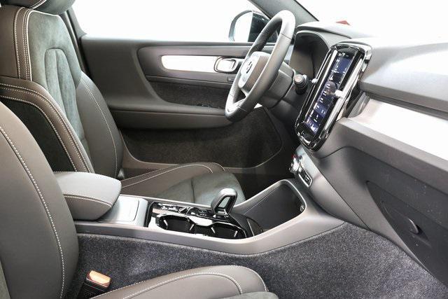 new 2026 Volvo XC40 car, priced at $51,460