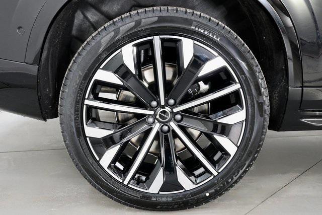 new 2026 Volvo XC90 car, priced at $69,325