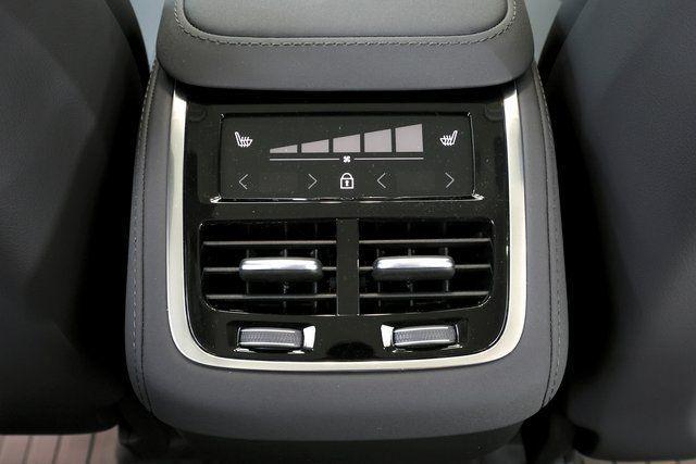 new 2026 Volvo XC90 car, priced at $69,825