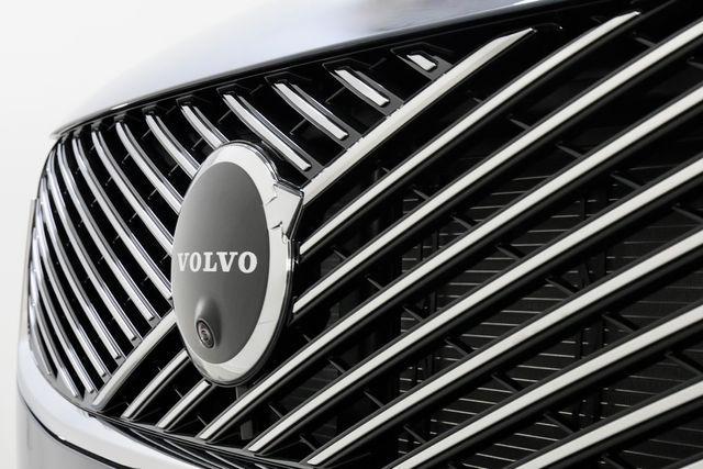new 2026 Volvo XC90 Plug-In Hybrid car, priced at $81,880