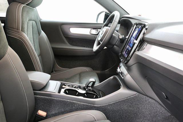 new 2026 Volvo XC40 car, priced at $55,180