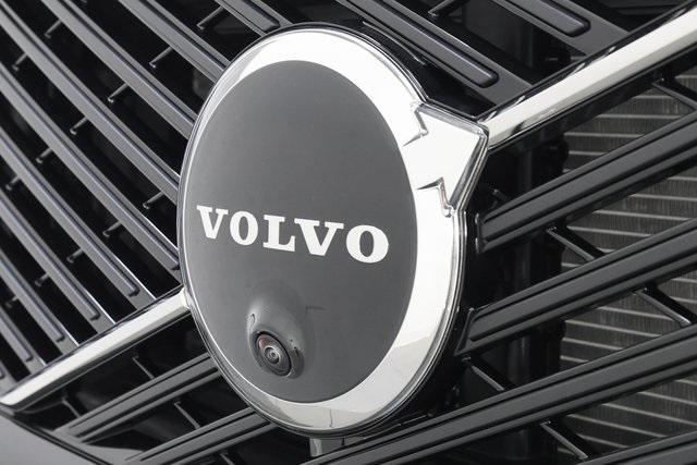 new 2026 Volvo XC60 Plug-In Hybrid car, priced at $73,235