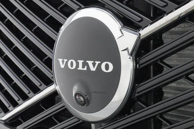 new 2026 Volvo XC60 car, priced at $54,985