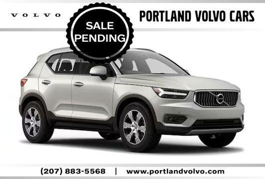 used 2019 Volvo XC40 car, priced at $20,990