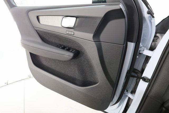 new 2026 Volvo XC40 car, priced at $45,150