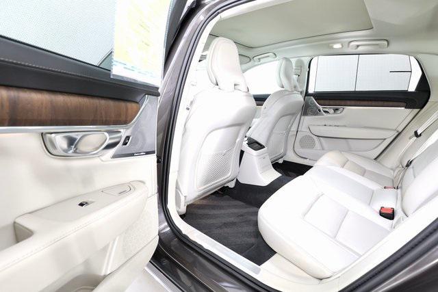 used 2022 Volvo S90 Recharge Plug-In Hybrid car, priced at $42,990