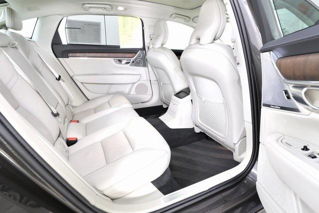 used 2022 Volvo S90 Recharge Plug-In Hybrid car, priced at $42,990