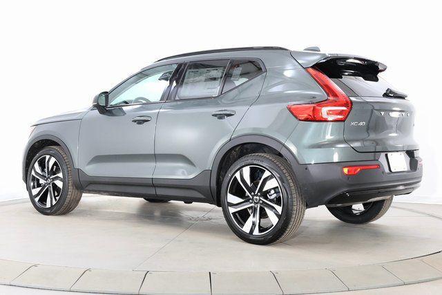 new 2026 Volvo XC40 car, priced at $47,960