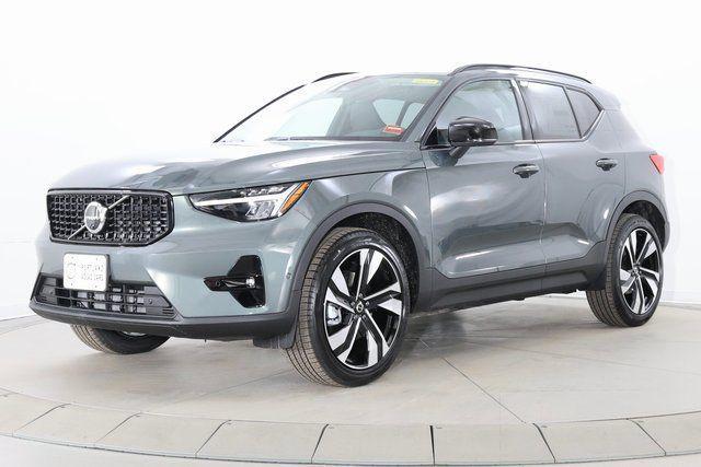 new 2026 Volvo XC40 car, priced at $47,960
