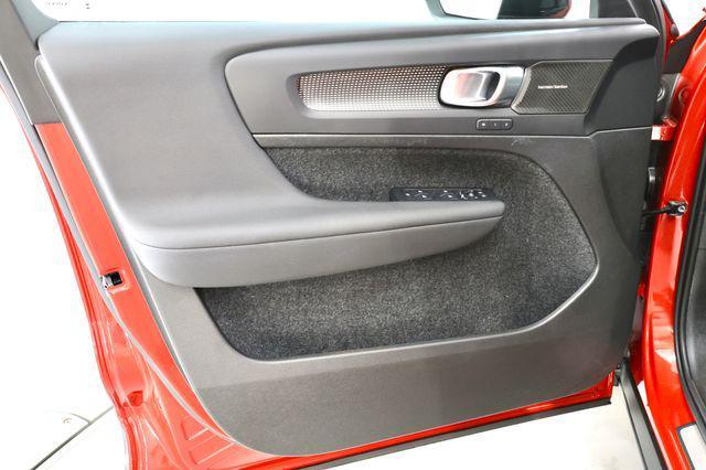 used 2025 Volvo XC40 car, priced at $32,689