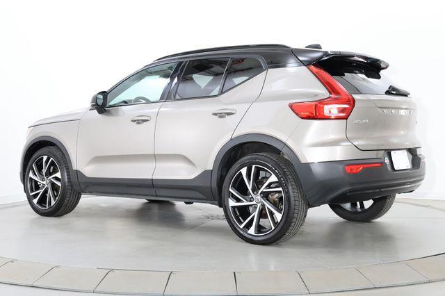 used 2022 Volvo XC40 car, priced at $25,990