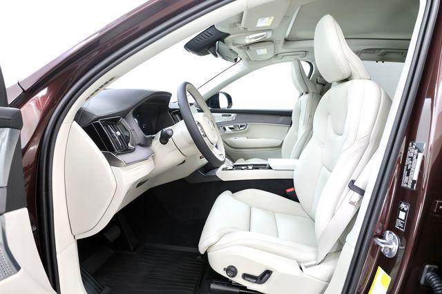 new 2026 Volvo XC90 Plug-In Hybrid car, priced at $88,405