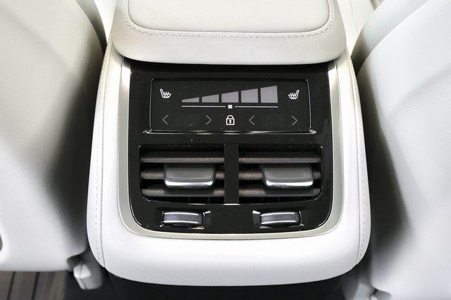 new 2026 Volvo XC90 car, priced at $77,850