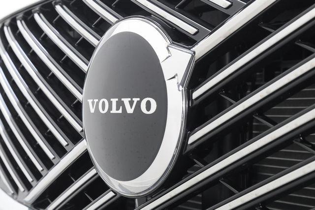 new 2026 Volvo XC90 car, priced at $59,780