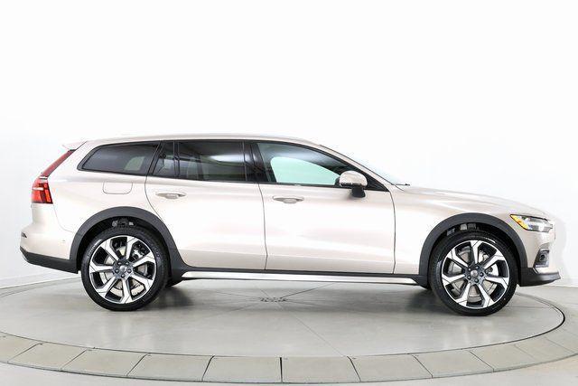 new 2026 Volvo V60 Cross Country car, priced at $61,935