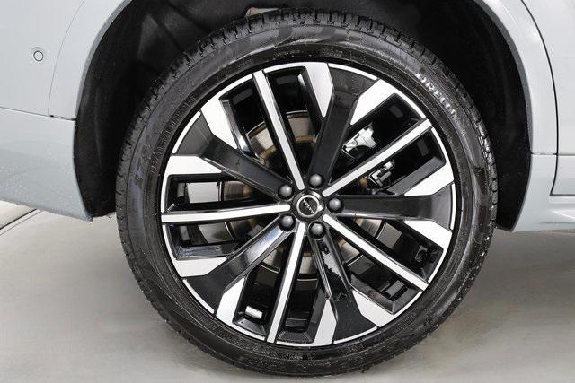 new 2026 Volvo XC90 car, priced at $68,030