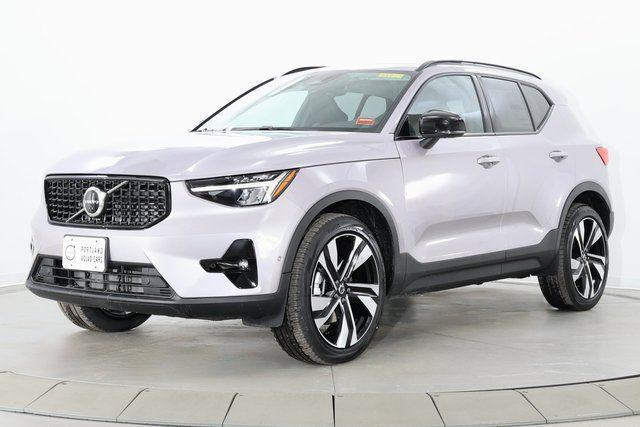 new 2026 Volvo XC40 car, priced at $49,960