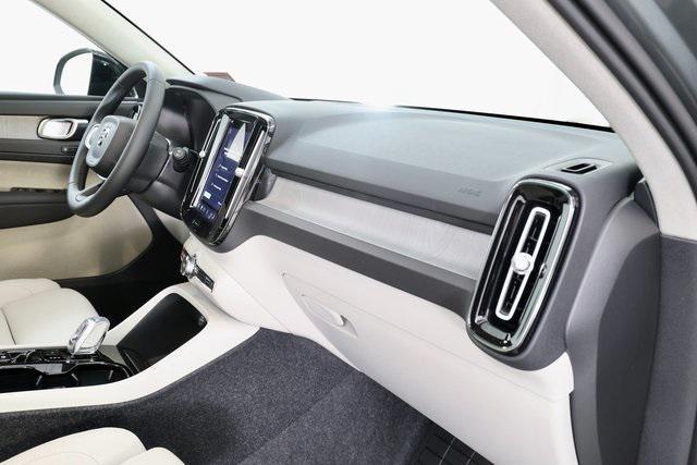 new 2026 Volvo XC40 car, priced at $47,560