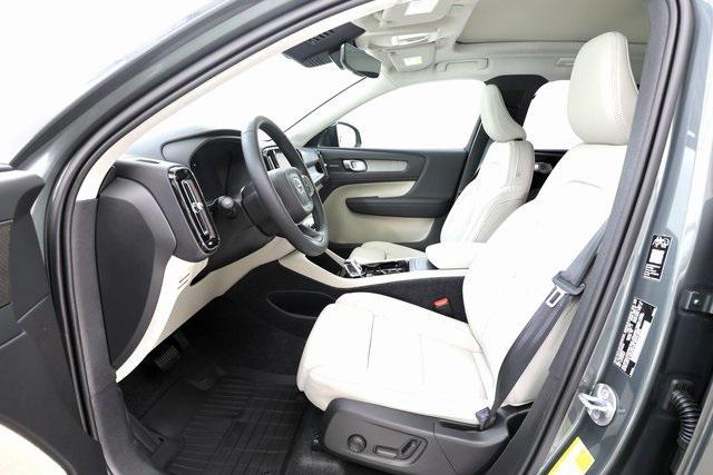 new 2026 Volvo XC40 car, priced at $47,560