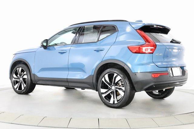 used 2025 Volvo XC40 car, priced at $31,390
