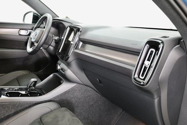 used 2025 Volvo XC40 car, priced at $31,390
