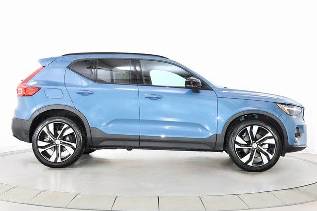 used 2025 Volvo XC40 car, priced at $31,390
