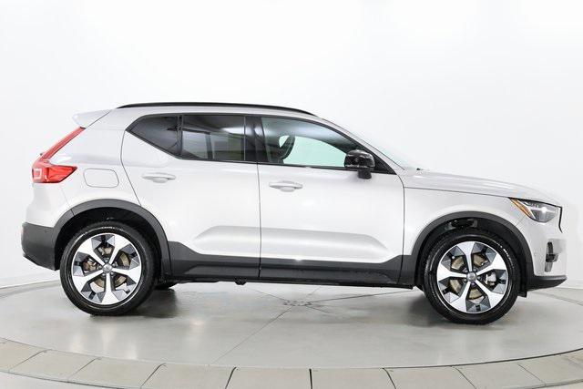 used 2025 Volvo XC40 car, priced at $31,990