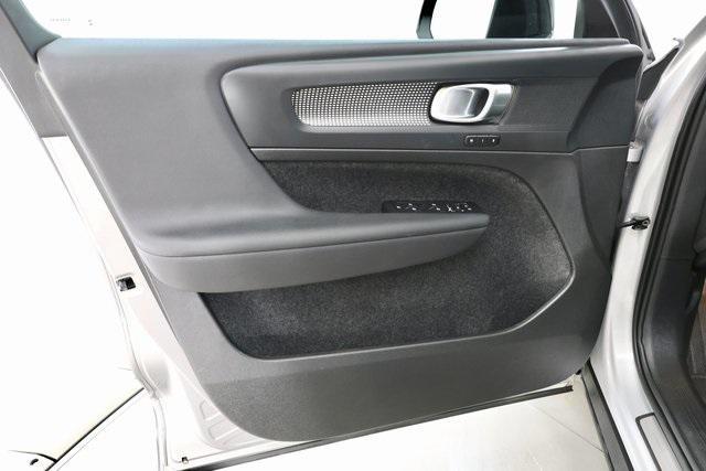 used 2025 Volvo XC40 car, priced at $31,990