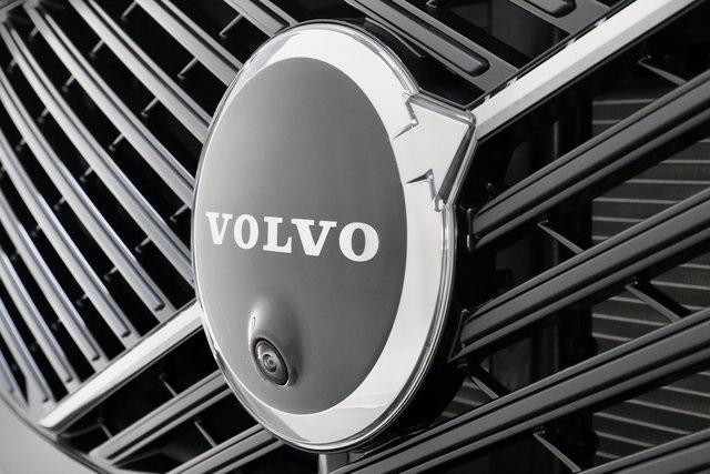 new 2026 Volvo XC60 car, priced at $51,985