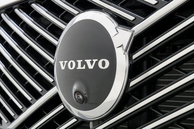 new 2026 Volvo XC90 car, priced at $69,105
