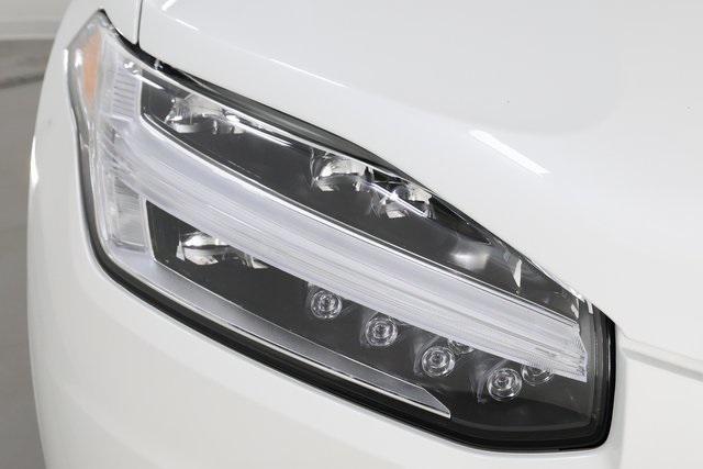 used 2025 Volvo XC90 car, priced at $43,890