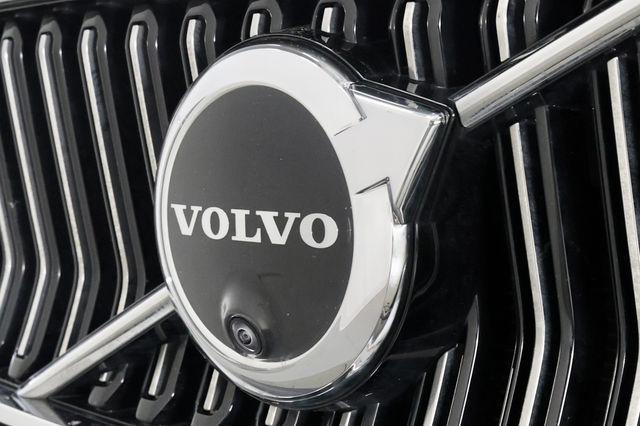 used 2025 Volvo XC40 car, priced at $32,990