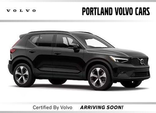 used 2025 Volvo XC40 car, priced at $32,990