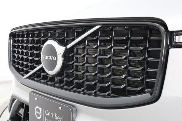 used 2025 Volvo XC60 car, priced at $37,689