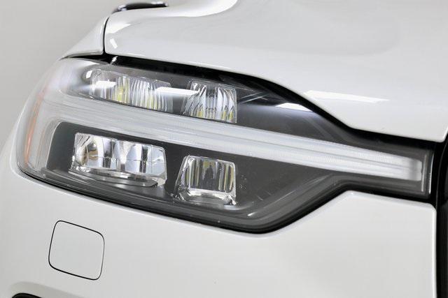 used 2025 Volvo XC60 car, priced at $33,990