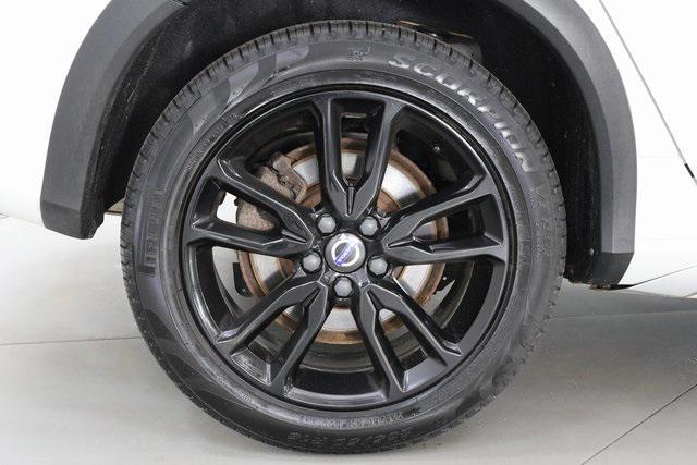 used 2017 Volvo V60 Cross Country car, priced at $16,790