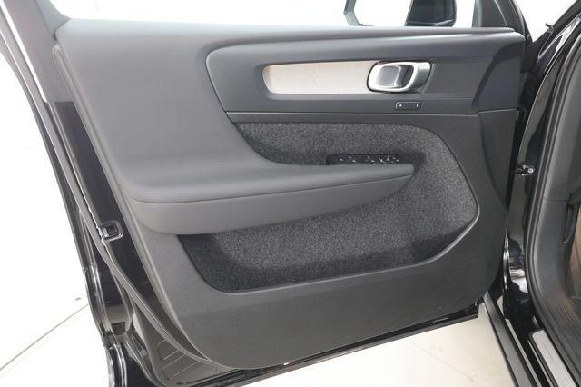 used 2025 Volvo XC40 car, priced at $31,990