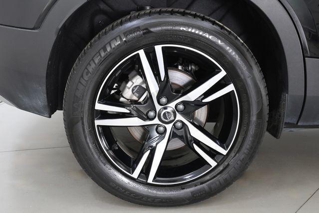 used 2025 Volvo XC40 car, priced at $31,990