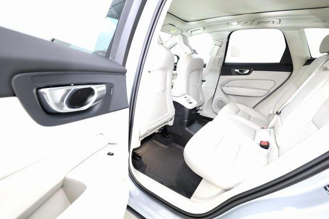 new 2026 Volvo XC60 Plug-In Hybrid car, priced at $73,235