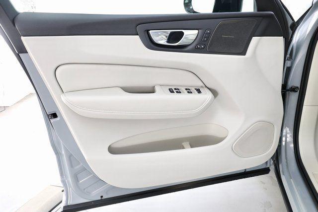 new 2026 Volvo XC60 Plug-In Hybrid car, priced at $72,735