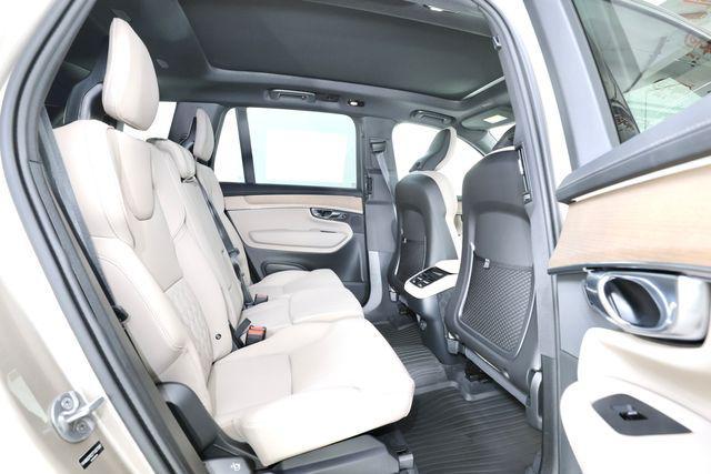 new 2026 Volvo XC90 car, priced at $69,905