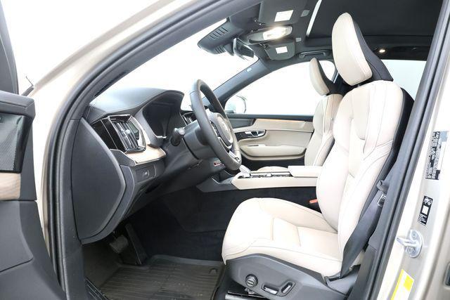 new 2026 Volvo XC90 car, priced at $69,905
