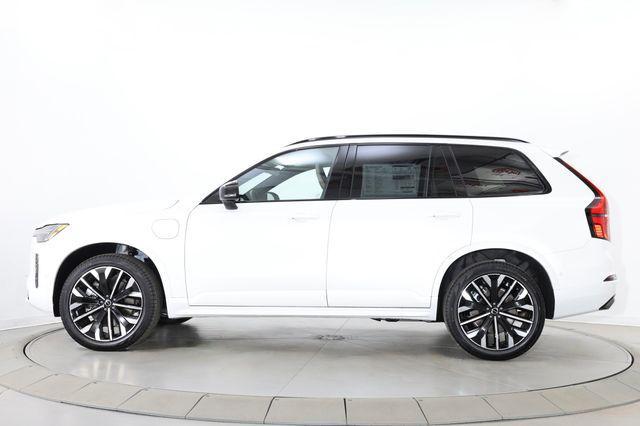 new 2026 Volvo XC90 Plug-In Hybrid car, priced at $89,804
