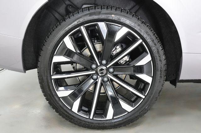 new 2026 Volvo XC60 car, priced at $61,870