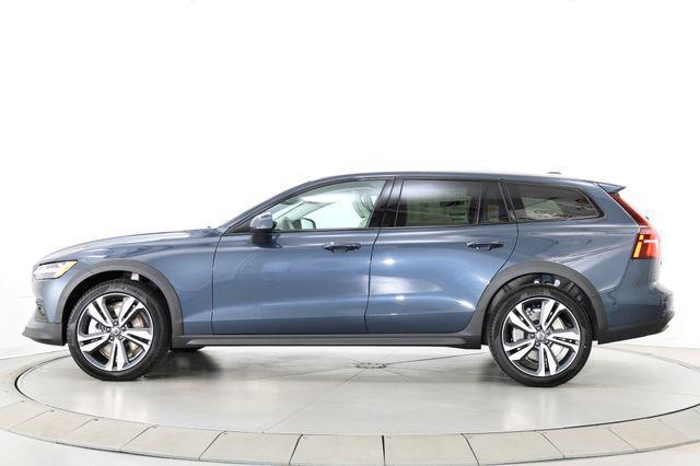 new 2026 Volvo V60 Cross Country car, priced at $53,004