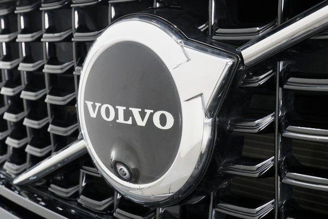 used 2025 Volvo XC40 car, priced at $32,990