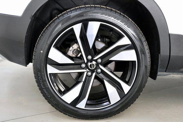 used 2025 Volvo XC40 car, priced at $28,990