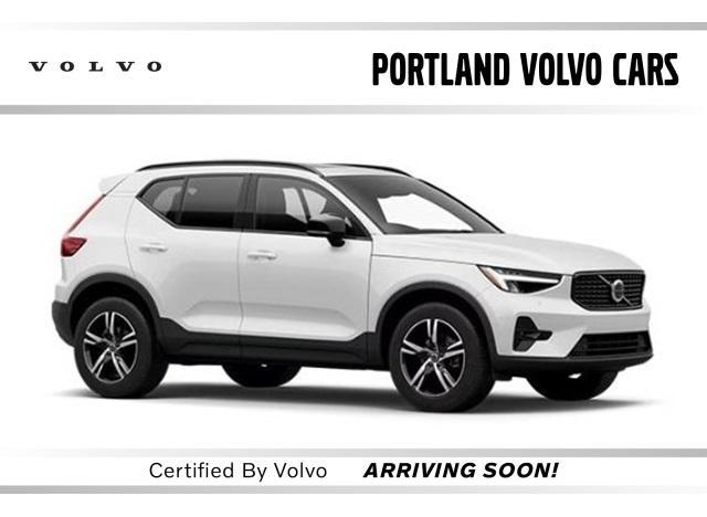 used 2025 Volvo XC40 car, priced at $27,990