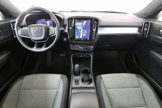 used 2025 Volvo XC40 car, priced at $28,890